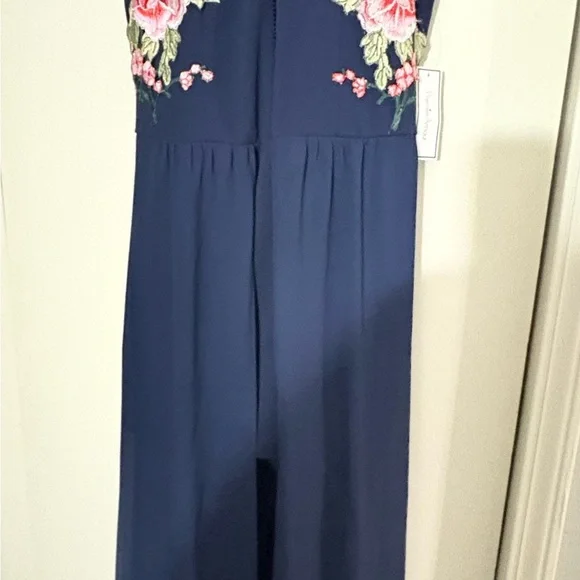 Stylish Navy Blue Sleeveless Jumpsuit - Picture 9 of 14